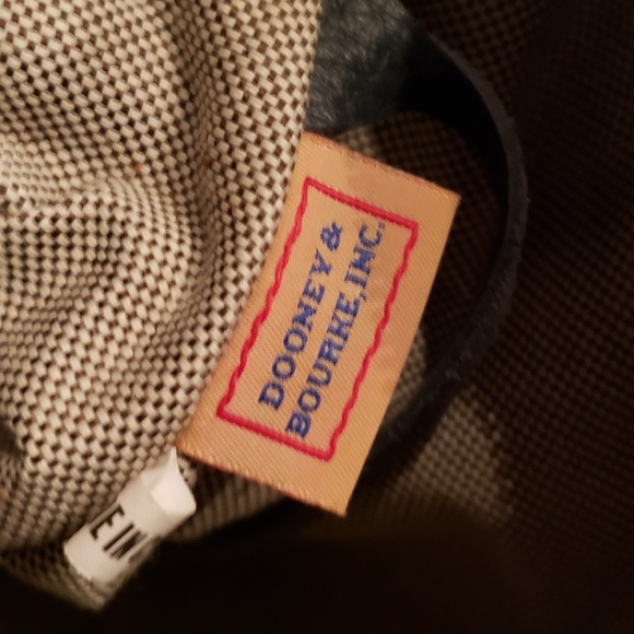 Dooney & Bourke handbag - Picture 5 of 8